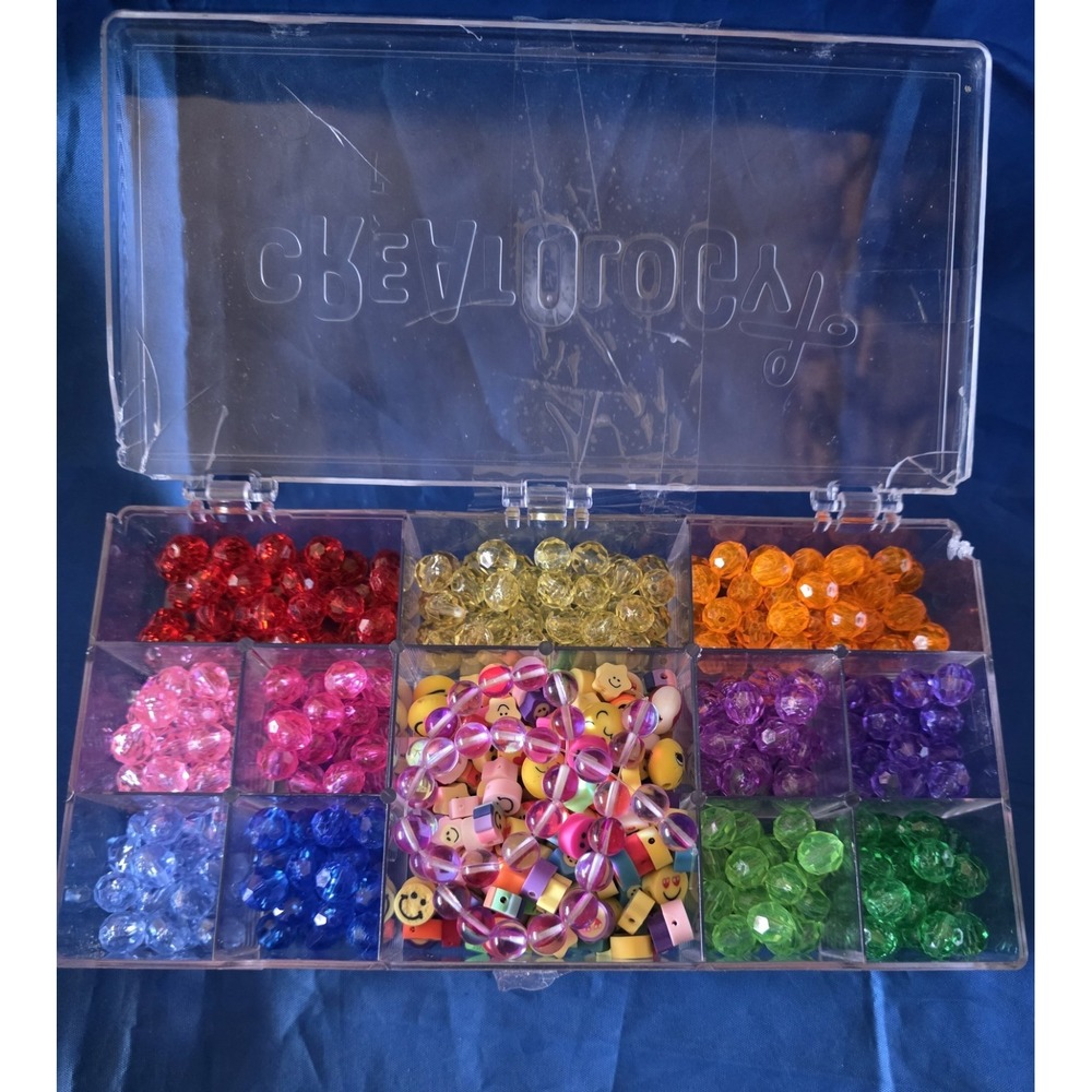 Creatology Bead Kit‎ 550 Piece Friendship Bracelet Necklace School Smiley
